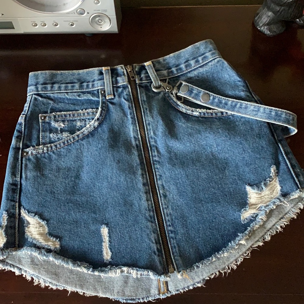 Carmar Skirt